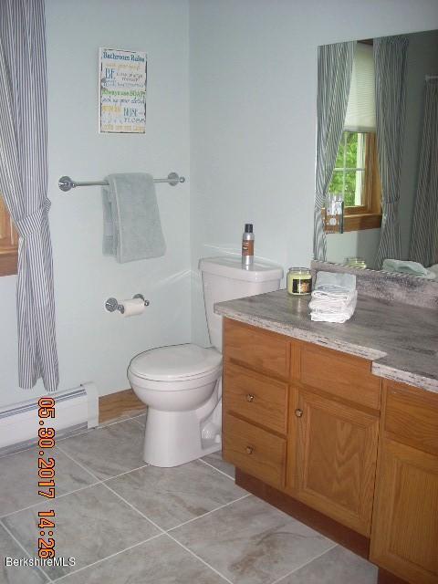 88 Valentine Road Pittsfield, MA 01201 - Photo 29 of 40 bath4