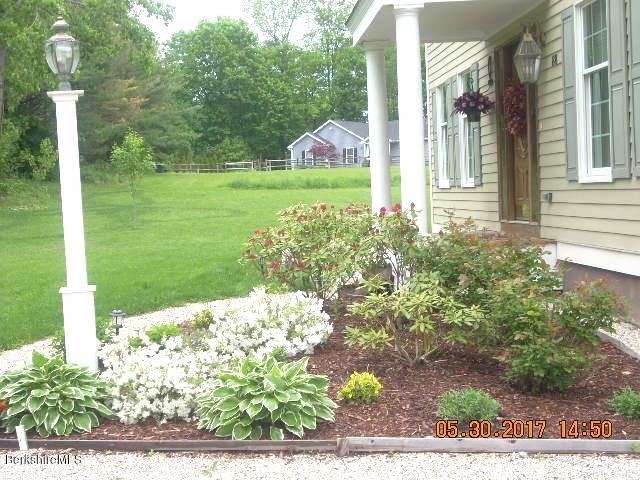 88 Valentine Road Pittsfield, MA 01201 - Photo 39 of 40 flowers