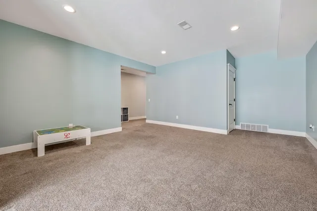 $675,000 | 11936 108th Avenue, Grand Haven, MI 49417