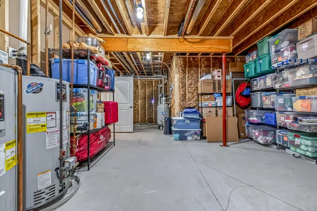 $675,000 | 11936 108th Avenue, Grand Haven, MI 49417