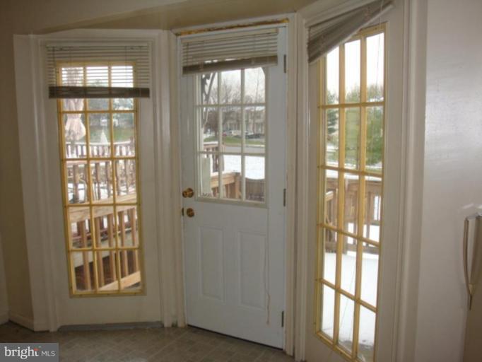 2053 Riding Crop Way Windsor Mill, MD 21244 - Photo 3 of 4 Kitchen