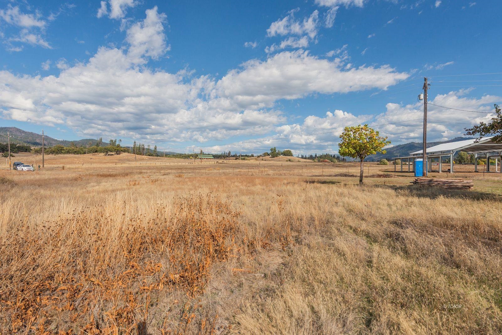 1095 Hyampom Road Hayfork, CA 96041 - Photo 22 of 41 a view of an ocean and beach