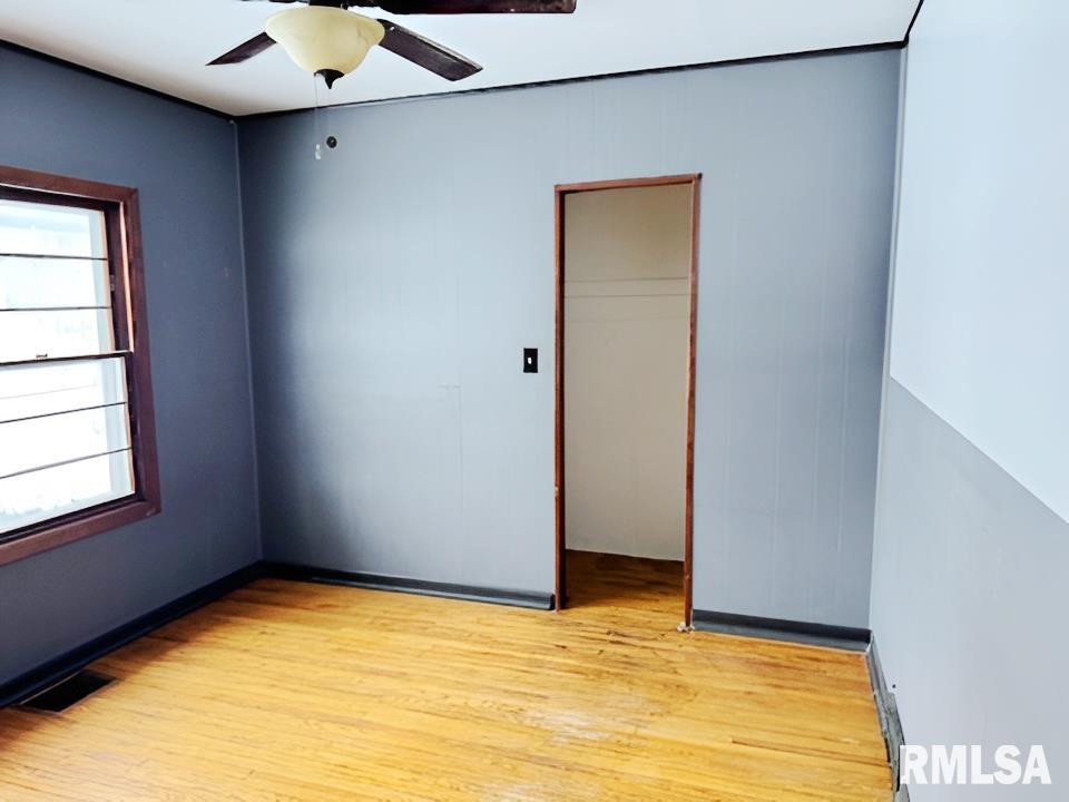 413 West South Street Colchester, IL 62326 - Photo 8 of 16