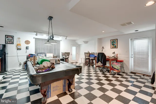 $1,399,900 | 3989 Kump Station Road, Taneytown, MD 21787