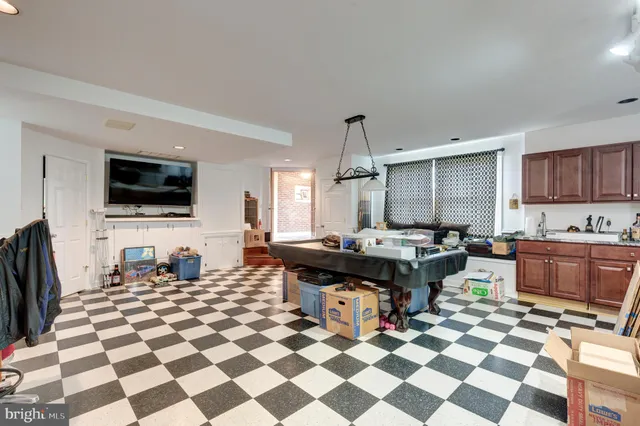 $1,399,900 | 3989 Kump Station Road, Taneytown, MD 21787