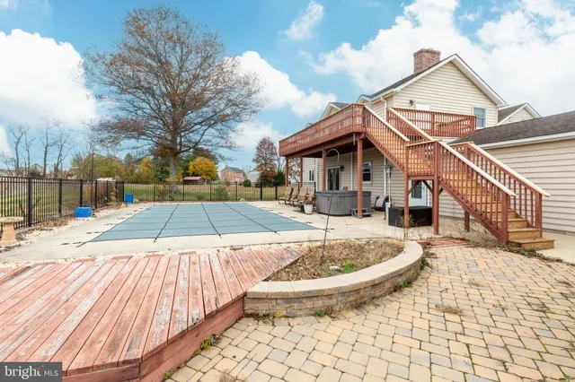 $1,399,900 | 3989 Kump Station Road, Taneytown, MD 21787