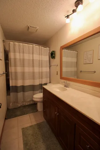 $325,000 | 1209 63rd Avenue North, Moorhead, MN 56560