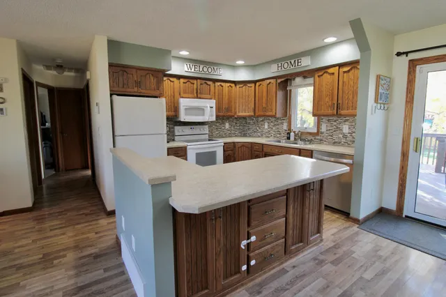 $325,000 | 1209 63rd Avenue North, Moorhead, MN 56560