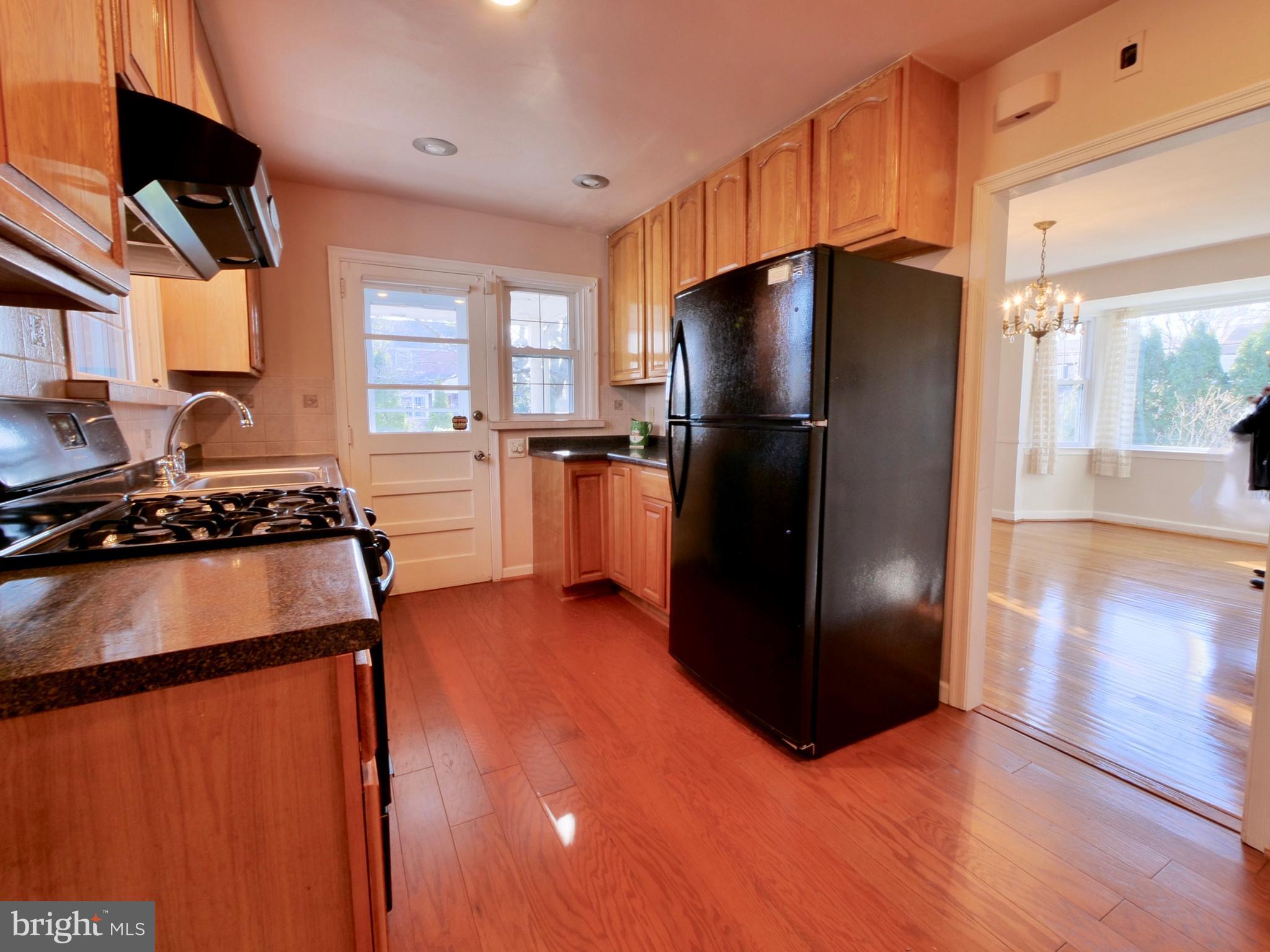 625 Haverford Road Ardmore, PA 19003 - Photo 25 of 51 kitchen