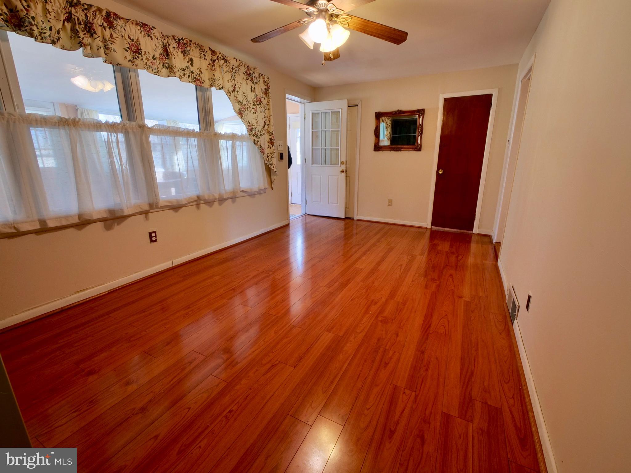 625 Haverford Road Ardmore, PA 19003 - Photo 29 of 51 family room
