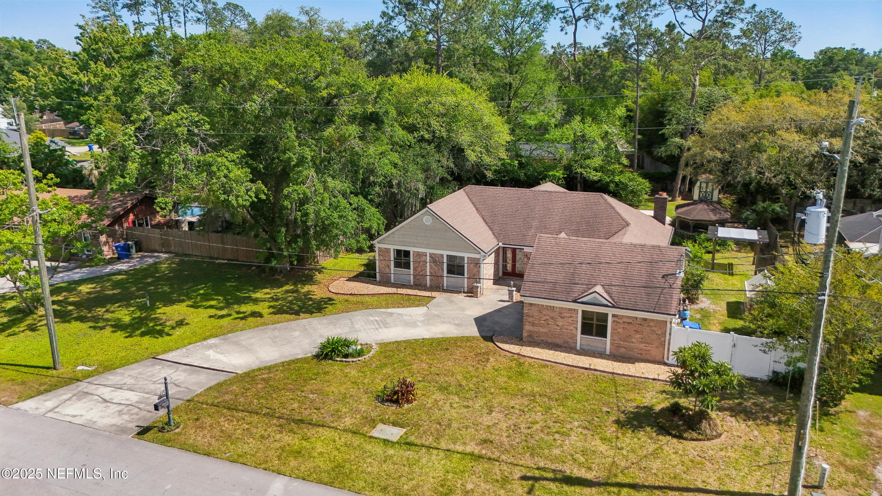1071 Orangewood Road St. Johns, FL 32259 - Photo 52 of 56 front view of a house with a yard