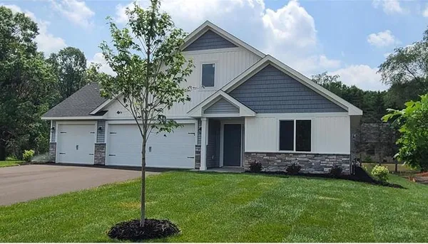$517,350 | 6664 Heritage Avenue, Lino Lakes, MN 55038
