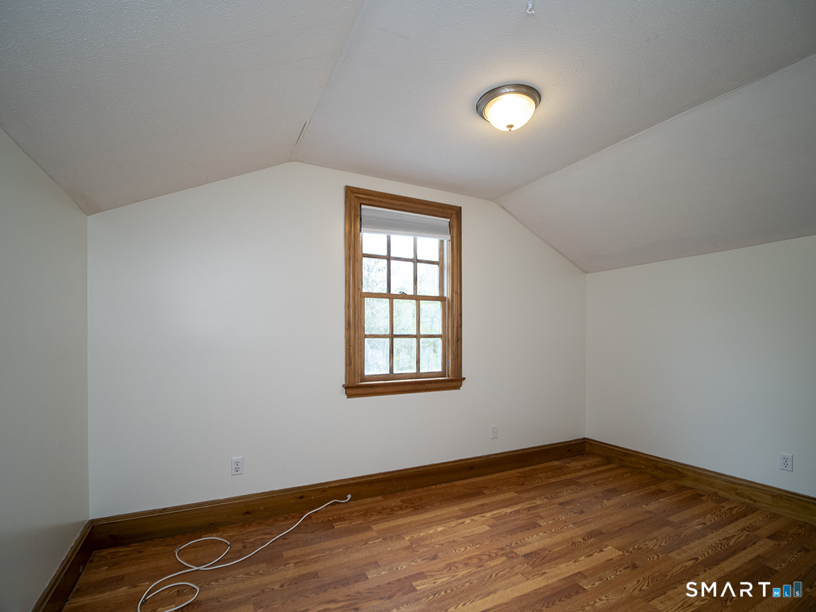 388 Amity Road Woodbridge, CT 06525 - Photo 33 of 39