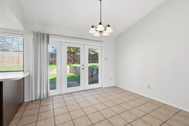 $2,106 | 513 Mack Drive, Euless, TX 76039