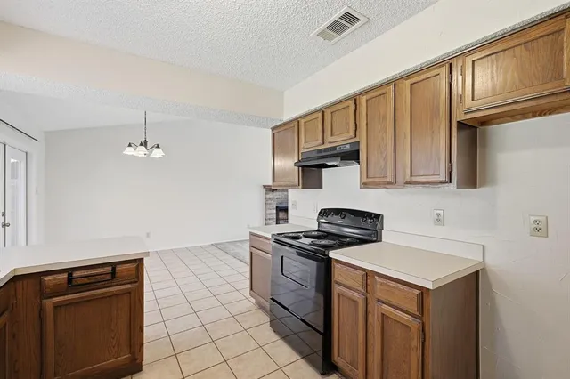 $2,106 | 513 Mack Drive, Euless, TX 76039