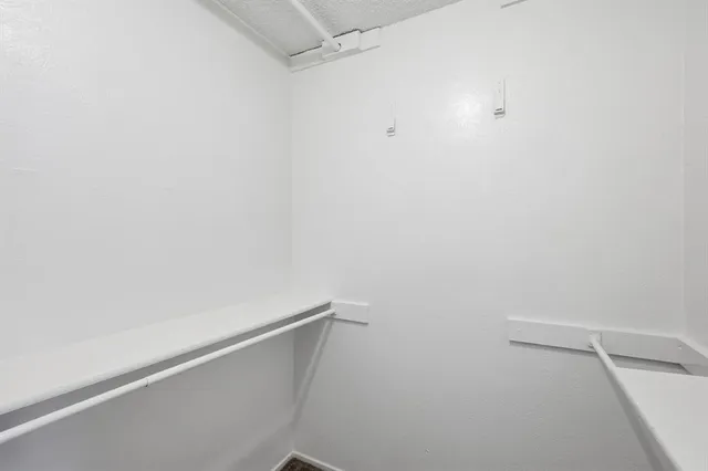 $2,106 | 513 Mack Drive, Euless, TX 76039