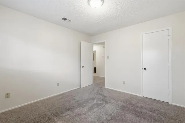 $2,106 | 513 Mack Drive, Euless, TX 76039