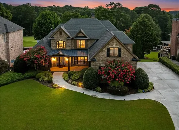 $860,000 | 3925 Greenside Court, Dacula, GA 30019