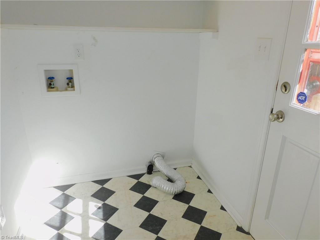 1814 Independence Road Greensboro, NC 27408 - Photo 25 of 29