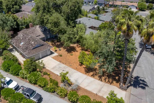 $3,988,000 | 834 Starlite Lane, Los Altos, CA 94024