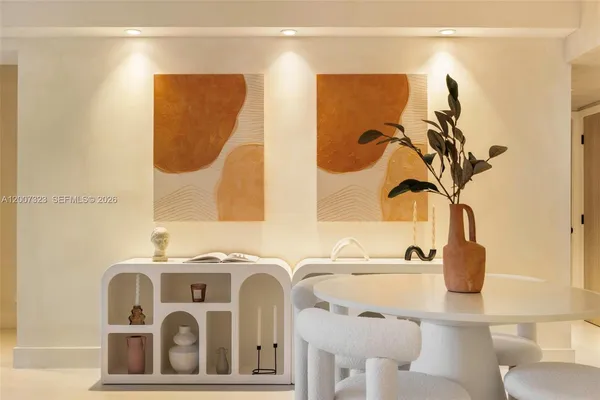 $11,000 | 2301 Collins Avenue, Unit 526, Miami Beach, FL 33139