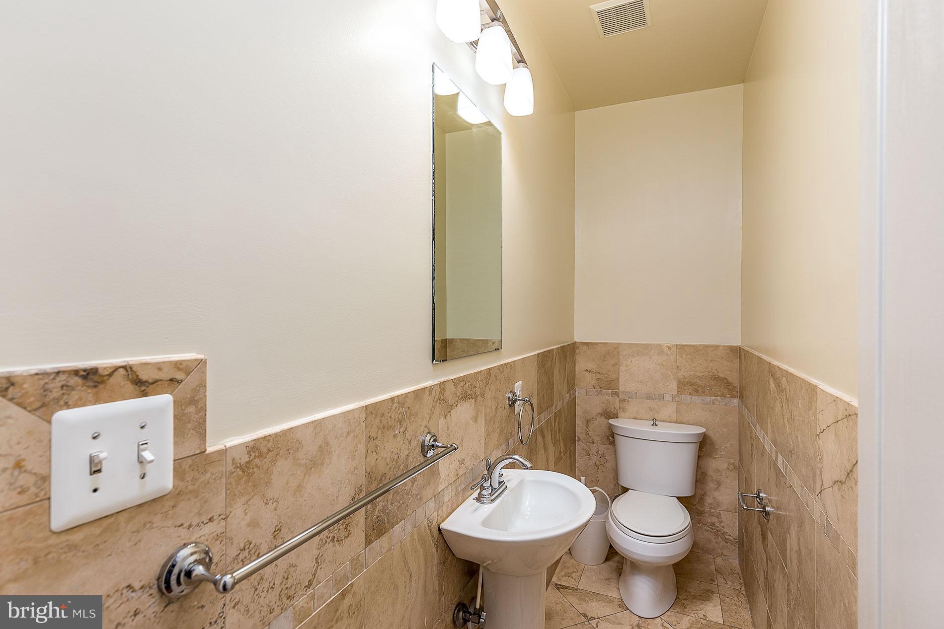 50 Rhode Island Avenue Northeast, Unit 1 Washington, DC 20002 - Photo 15 of 25 Bath