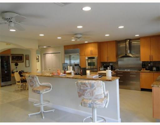 10 Seneca Road Fort Lauderdale, FL 33308 - Photo 4 of 16 Kitchen