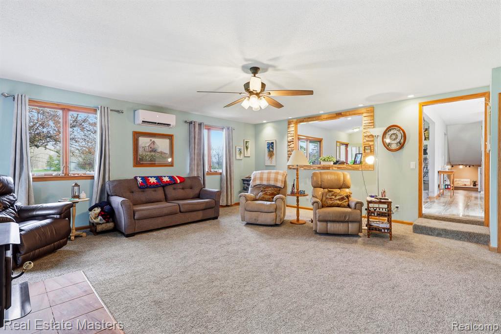 8187 Elms Road Flushing, MI 48433 - Photo 11 of 34