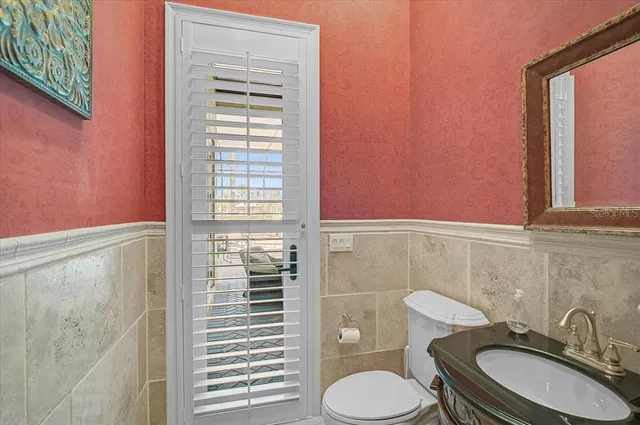 $2,250,000 | 433 East Macewen Drive, Osprey, FL 34229