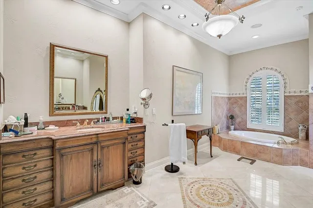 $2,250,000 | 433 East Macewen Drive, Osprey, FL 34229