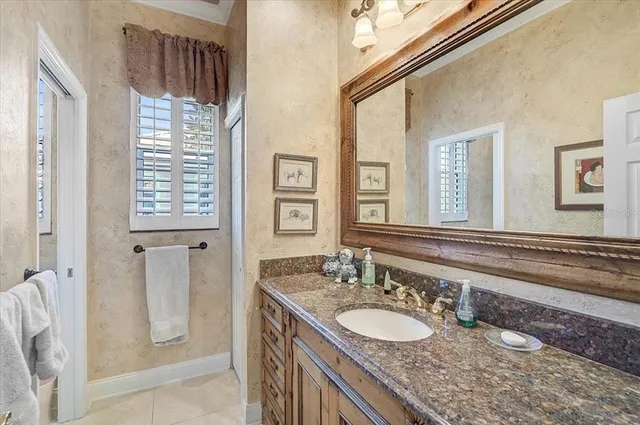 $2,250,000 | 433 East Macewen Drive, Osprey, FL 34229