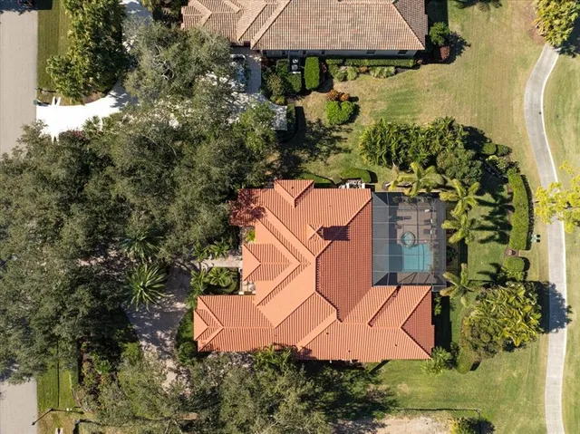 $2,250,000 | 433 East Macewen Drive, Osprey, FL 34229