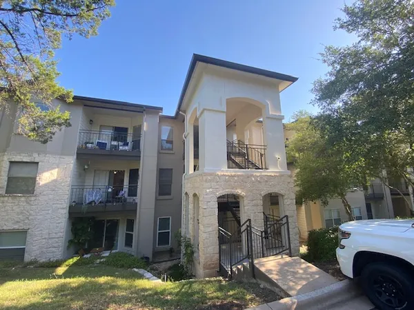 $1,125 | 6000 Shepherd Mountain Cove, Unit 1008, Austin, TX 78730