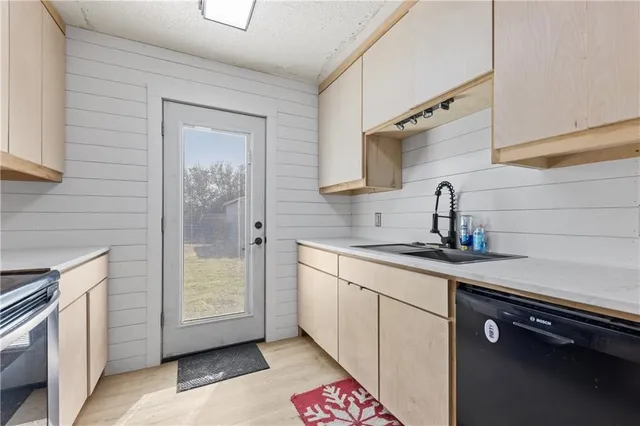 $1,550 | 2700 Ave D, Ingleside, TX 78362