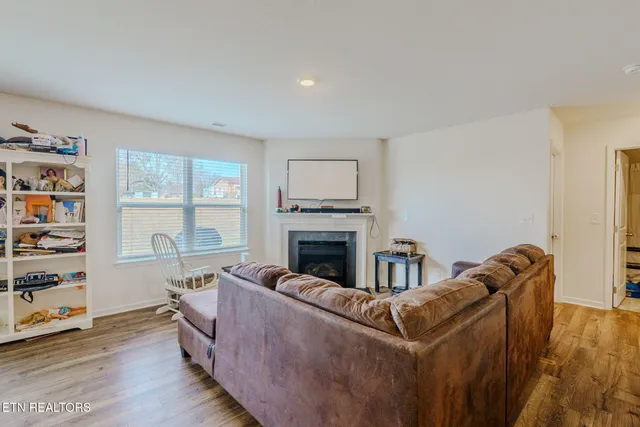 $380,000 | 158 Claire Place, Talbott, TN 37877