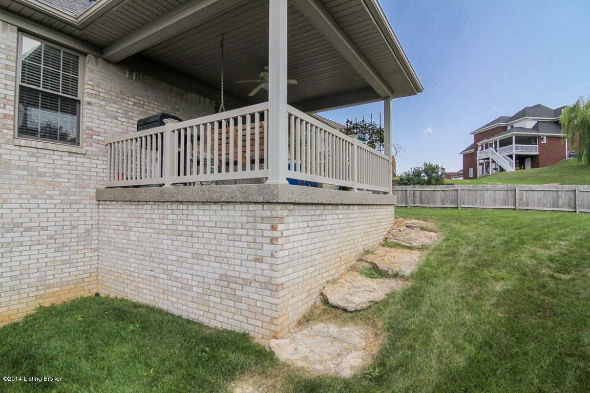 9602 Keeling Ridge Road Louisville, KY 40291 - Photo 46 of 48 Covered Back Patio