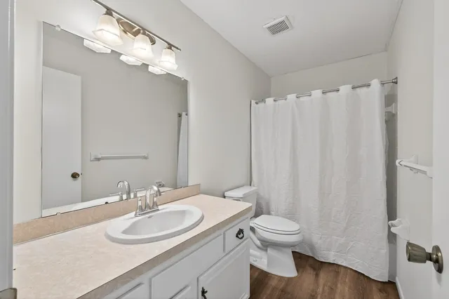 $229,900 | 8811 North 42nd Avenue, New Hope, MN 55427