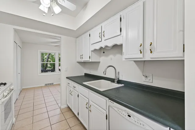 $229,900 | 8811 North 42nd Avenue, New Hope, MN 55427