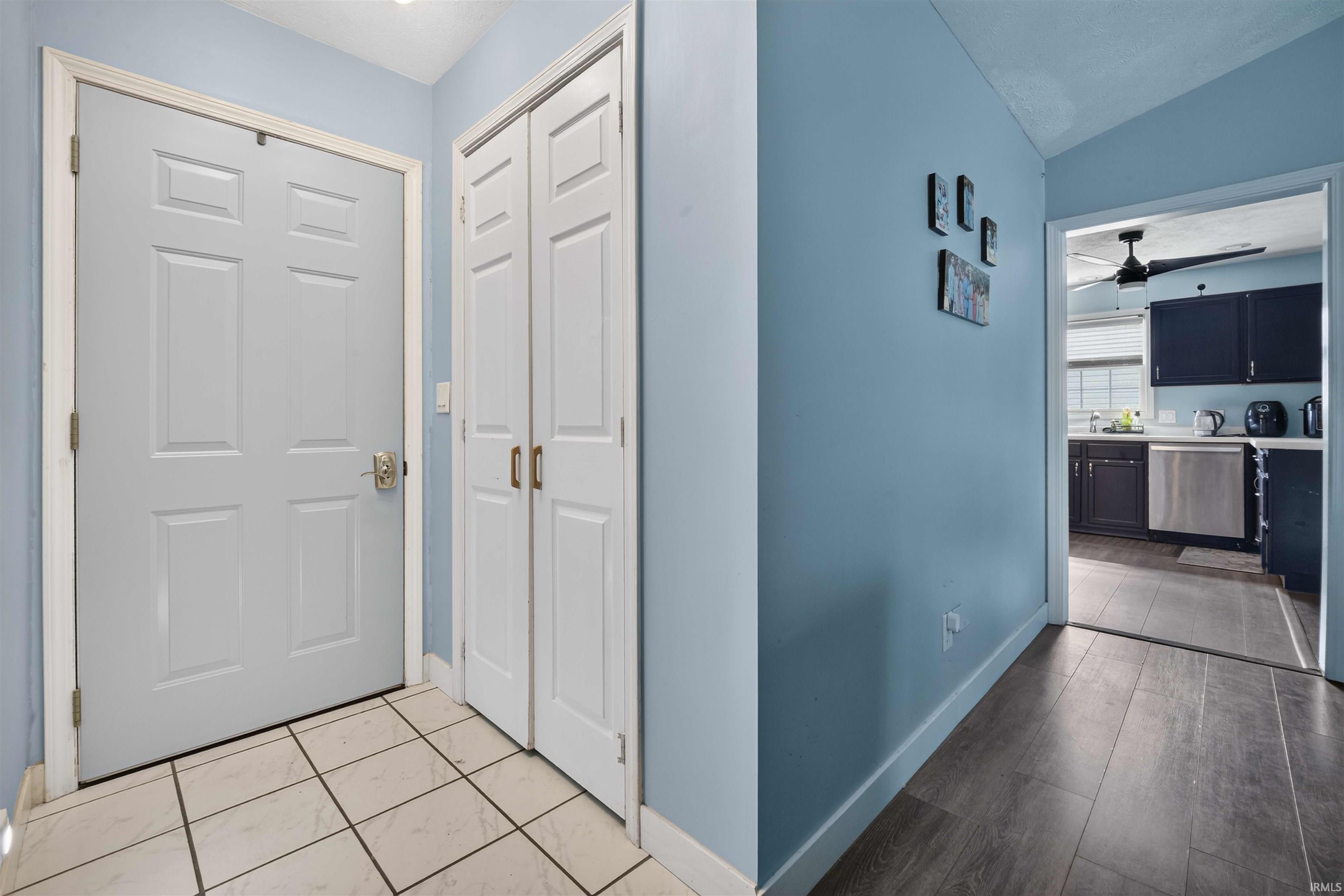 9566 Rabbit Run Drive Newburgh, IN 47630 - Photo 4 of 22