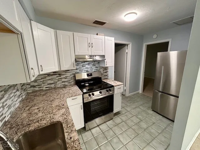 $1,300 | 4905 Viceroy Court, Unit B, Cape Coral, FL 33904