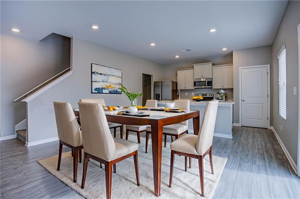 2502 Fraggle Roc Conyers, GA 30012 - Photo 9 of 33