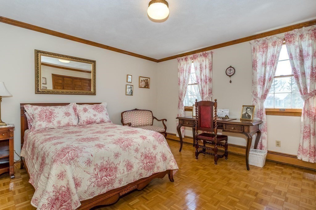 124 Old Farm Road Milton, MA 02186 - Photo 19 of 26