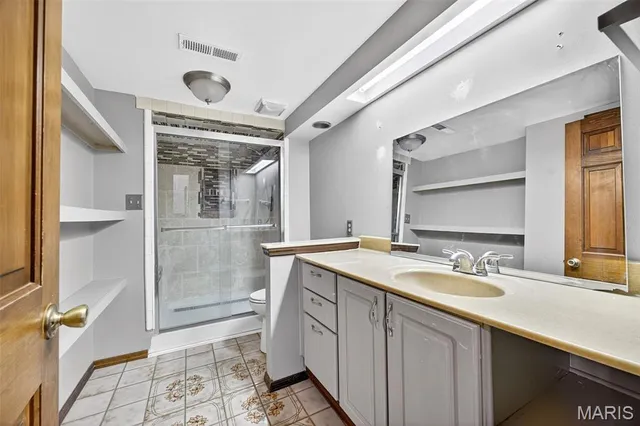 $350,000 | 309 Lemonwood Drive, St. Peters, MO 63376