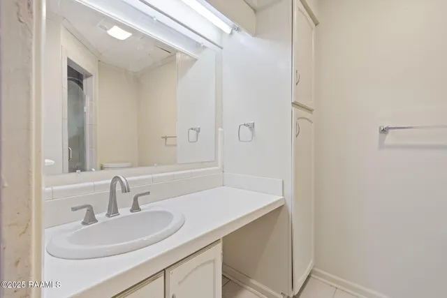 $215,000 | 210 San Carlos Circle, Lafayette, LA 70506