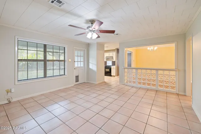 $215,000 | 210 San Carlos Circle, Lafayette, LA 70506