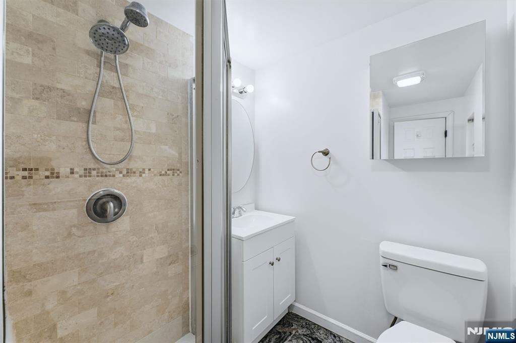 220 5th Street Fairview, NJ 07022 - Photo 19 of 31