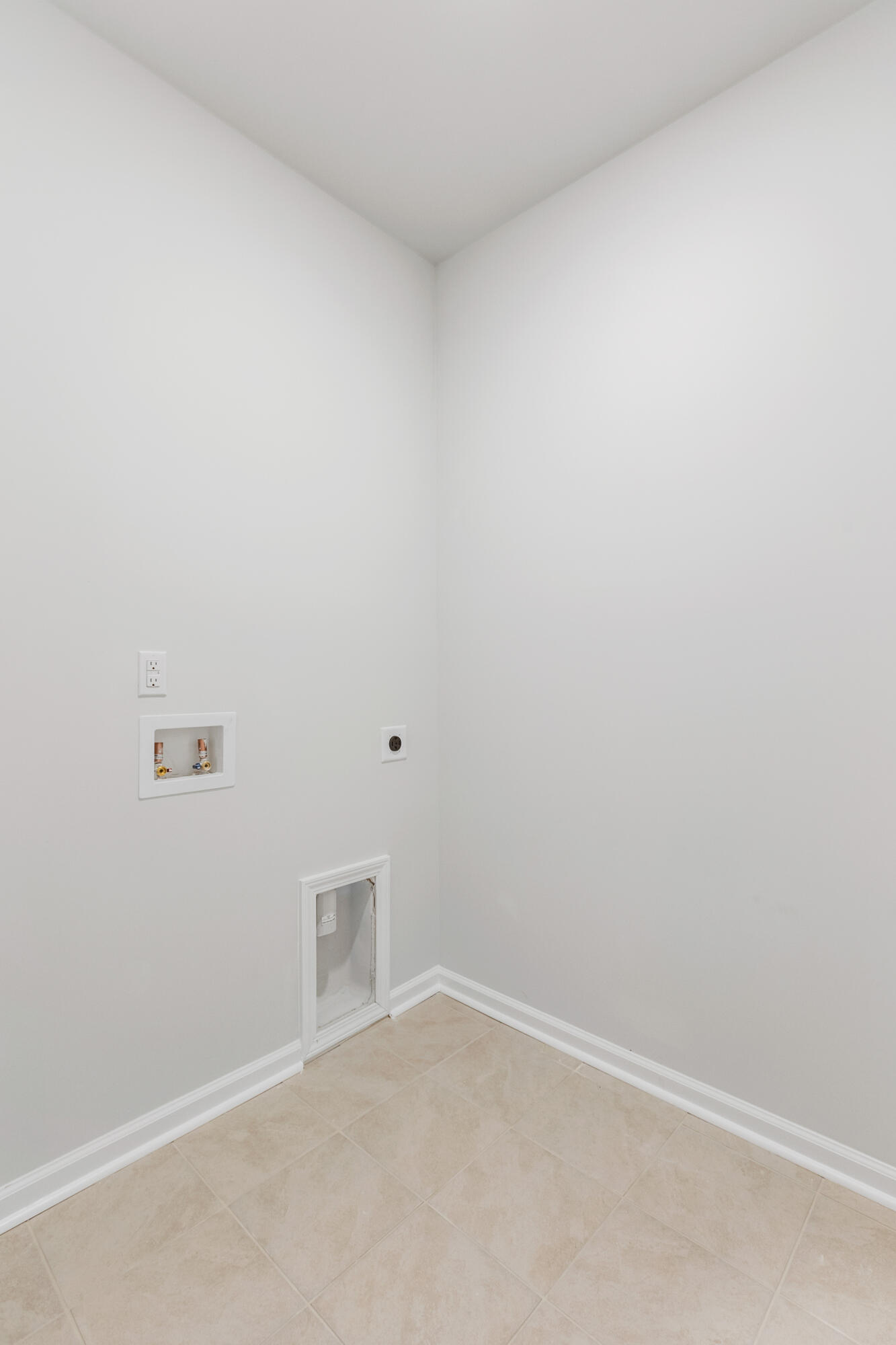 2858 Backman Street Mount Pleasant, SC 29466 - Photo 11 of 46 Belfort-6