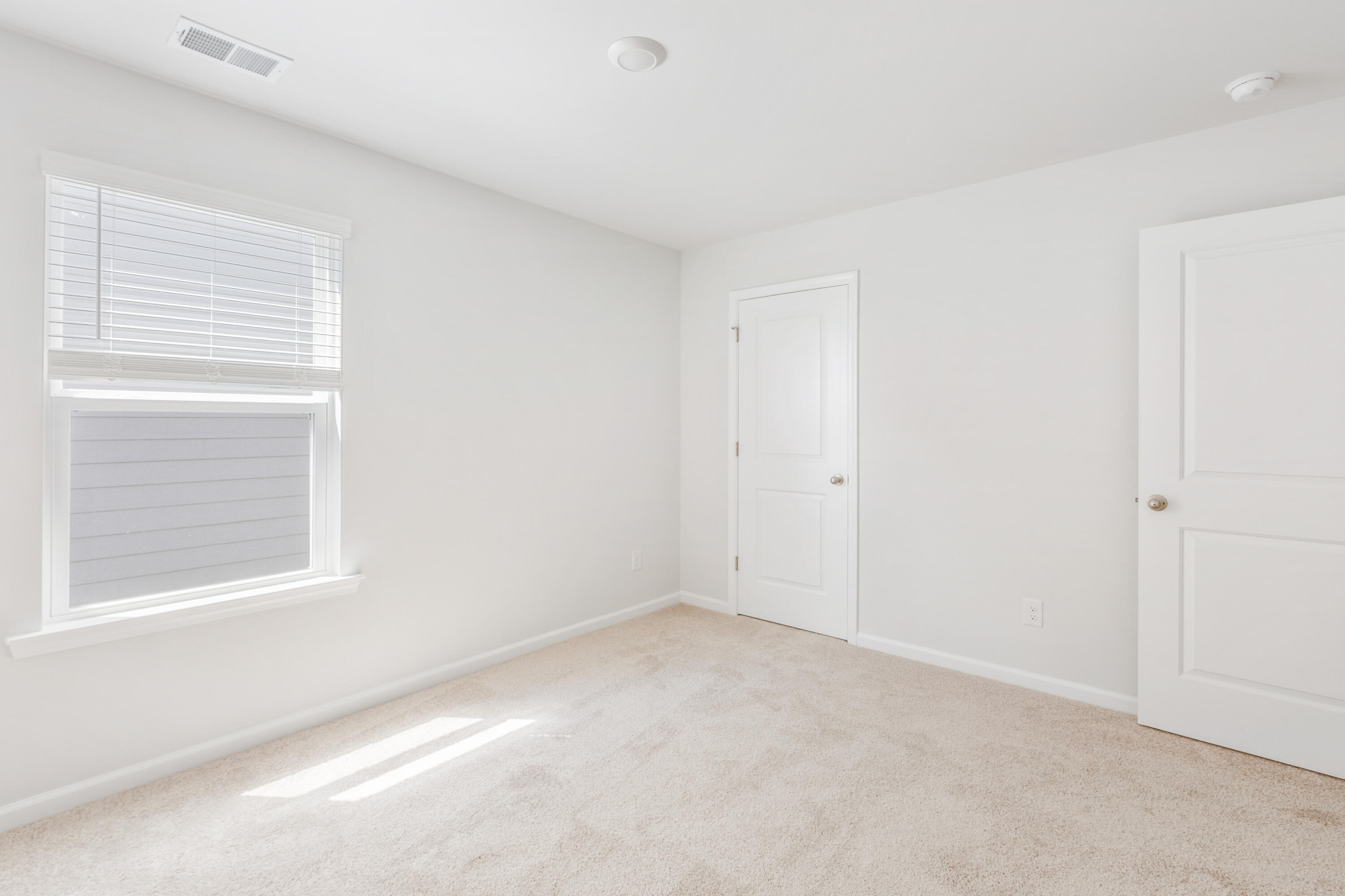 2858 Backman Street Mount Pleasant, SC 29466 - Photo 32 of 46 Belfort-28
