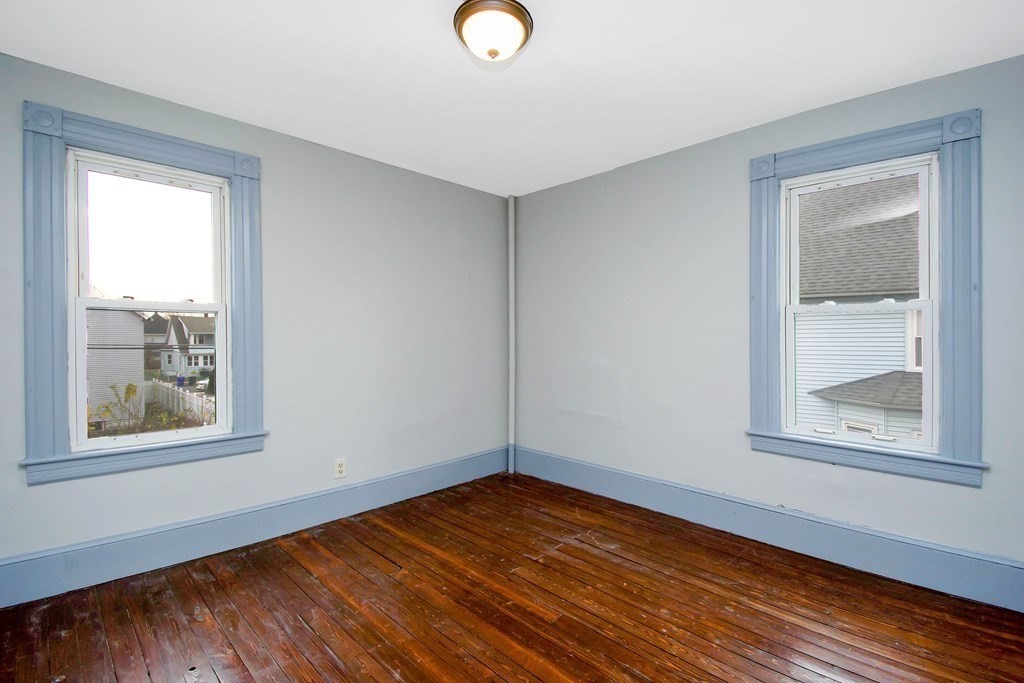 604 Armory Street Springfield, MA 01104 - Photo 26 of 40