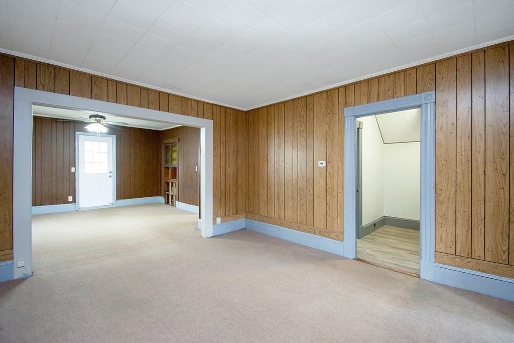 604 Armory Street Springfield, MA 01104 - Photo 8 of 40